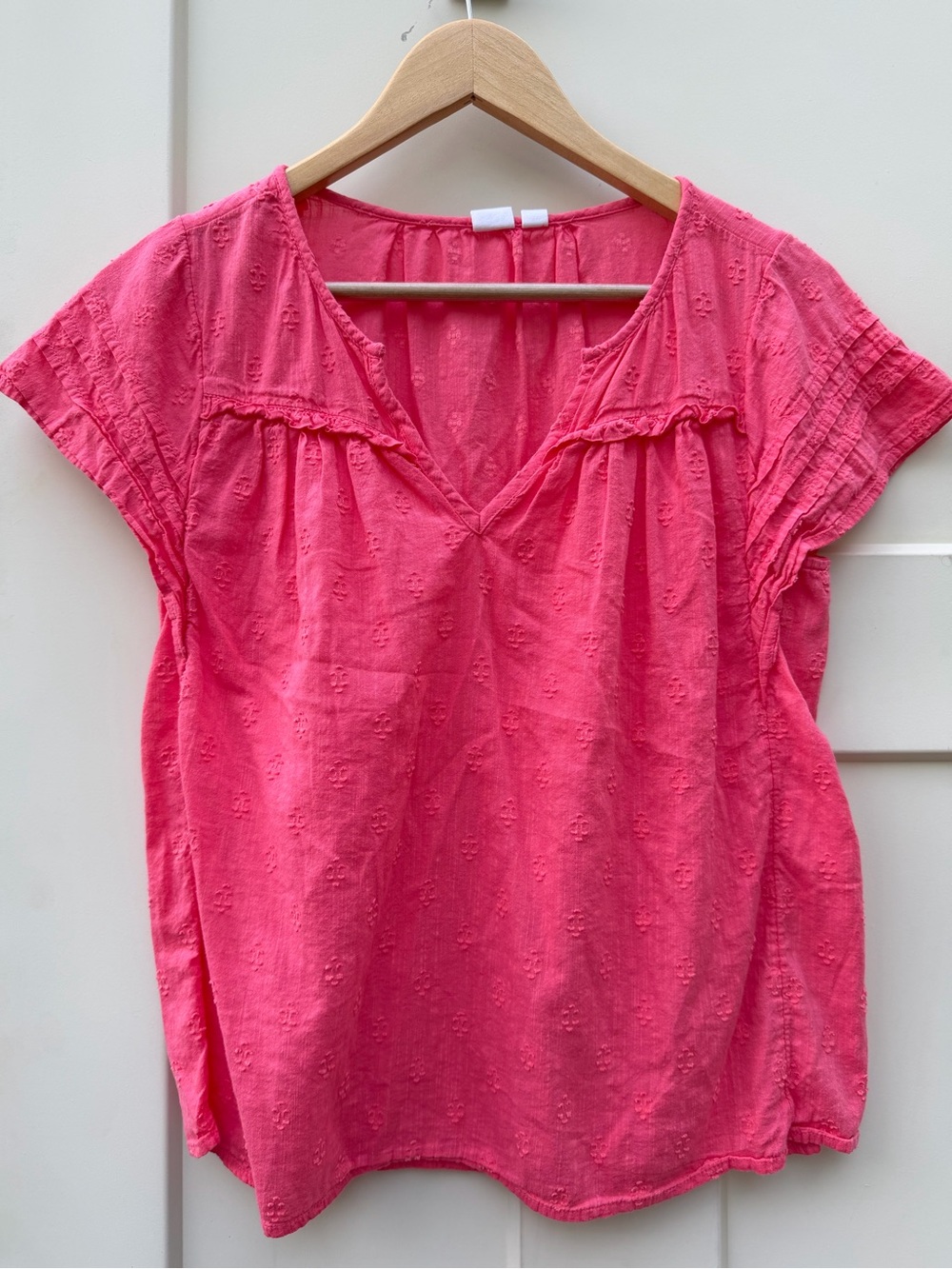 GAP Pink V-Neck Short Sleeve Blouse XS Flowy Cottagecore
